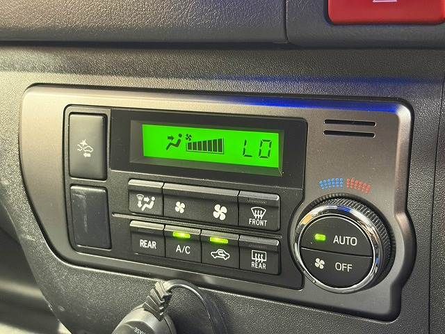 HIACE van 2WD