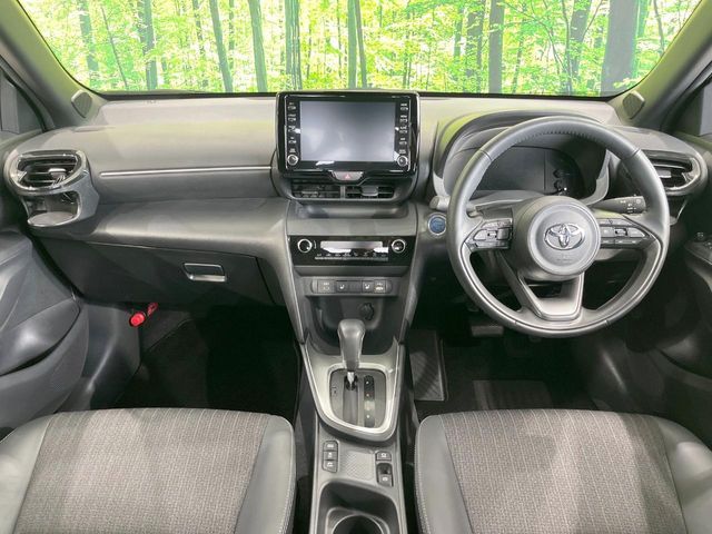 YARIS CROSS HYBRID