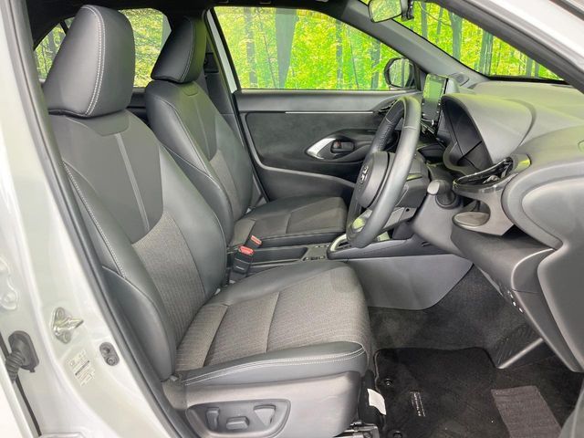 YARIS CROSS HYBRID