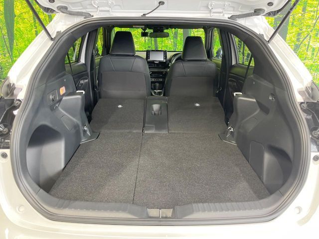 YARIS CROSS HYBRID