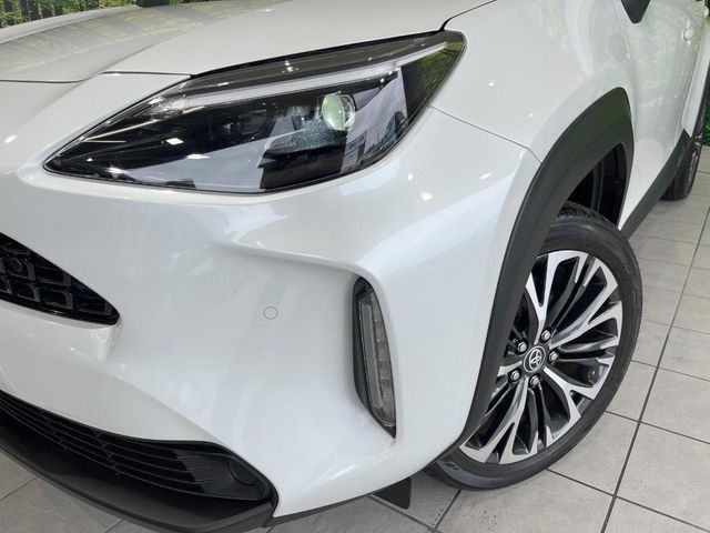YARIS CROSS HYBRID