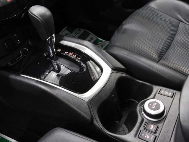 X-TRAIL 4WD