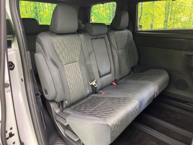 ALPHARD hybrid