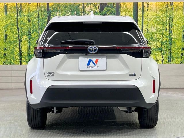 YARIS CROSS HYBRID