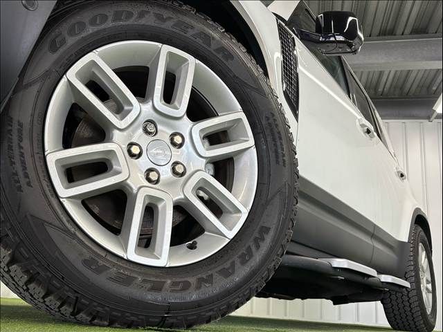 ROVER DEFENDER