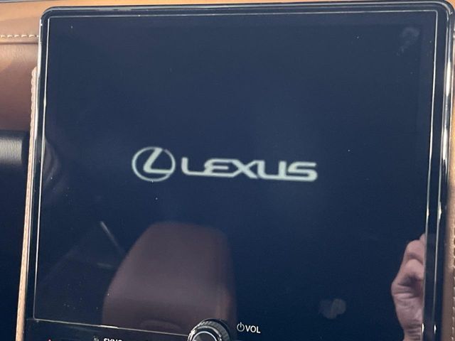 LEXUS LBX