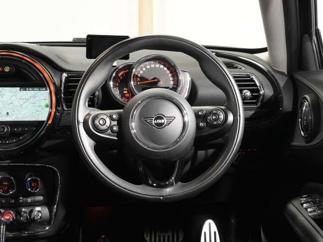 MINI COOPER S CLUBMAN