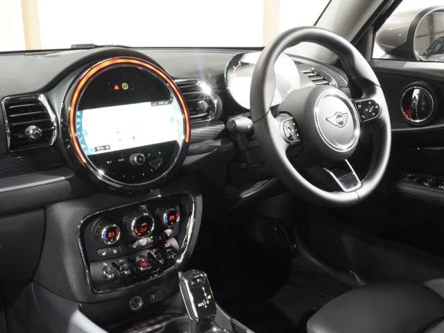MINI COOPER D CLUBMAN