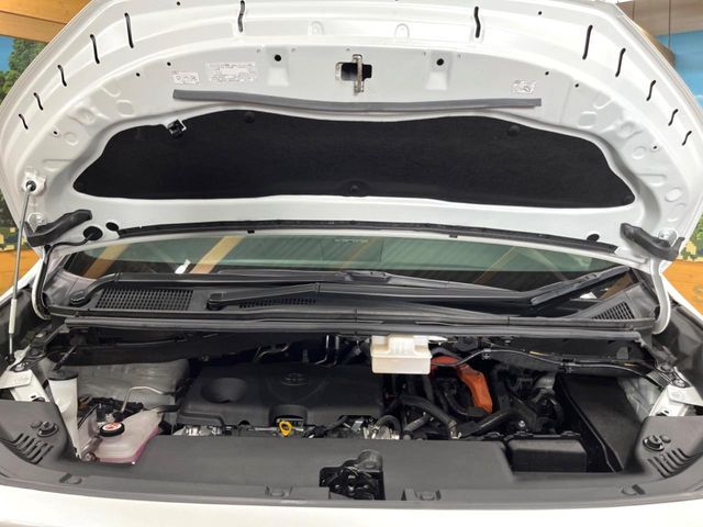 ALPHARD hybrid 4WD