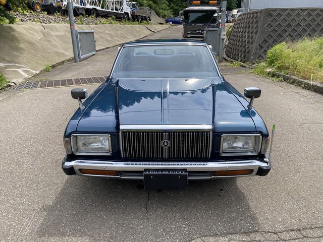 CROWN hardtop