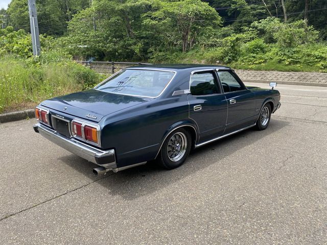 CROWN hardtop