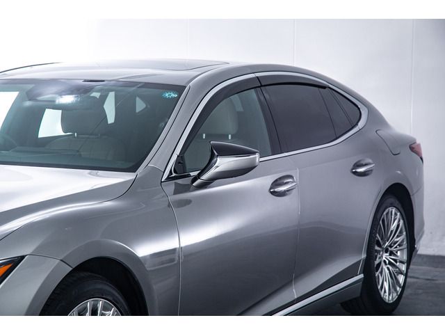 LEXUS LS500h