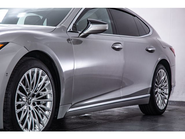 LEXUS LS500h