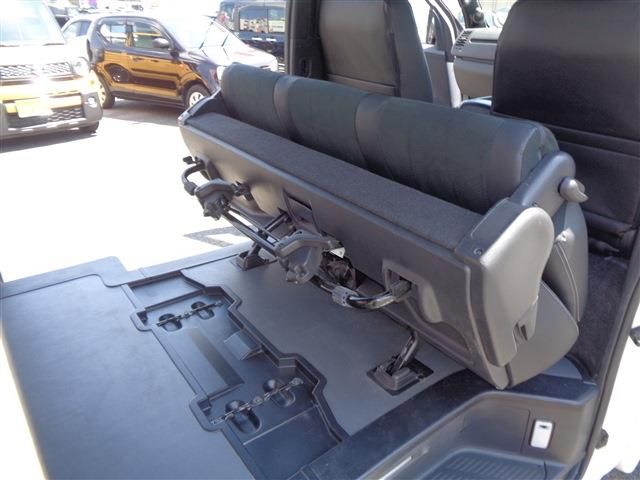 HIACE van 2WD