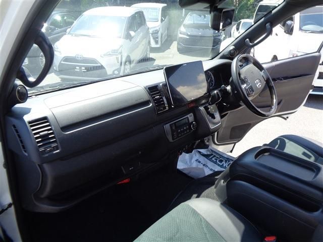 HIACE van 2WD