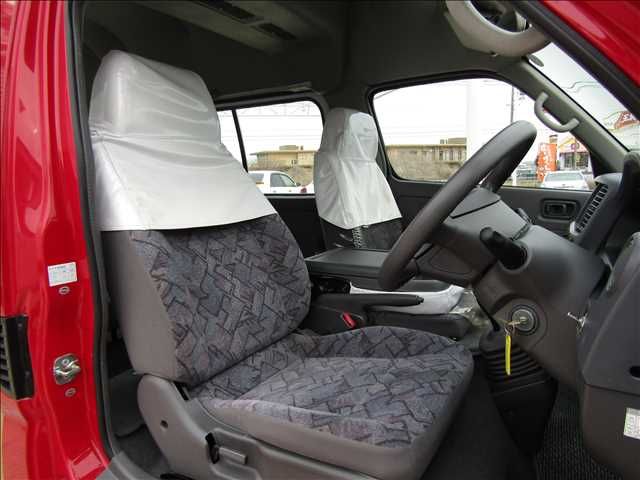 CARAVAN MICROBUS