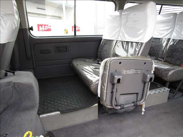 CARAVAN MICROBUS