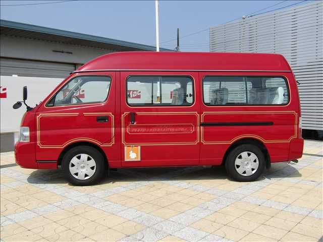 CARAVAN MICROBUS