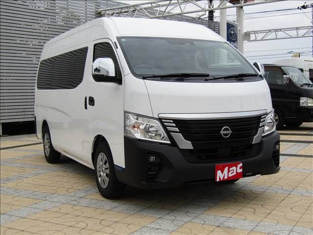 CARAVAN MICROBUS