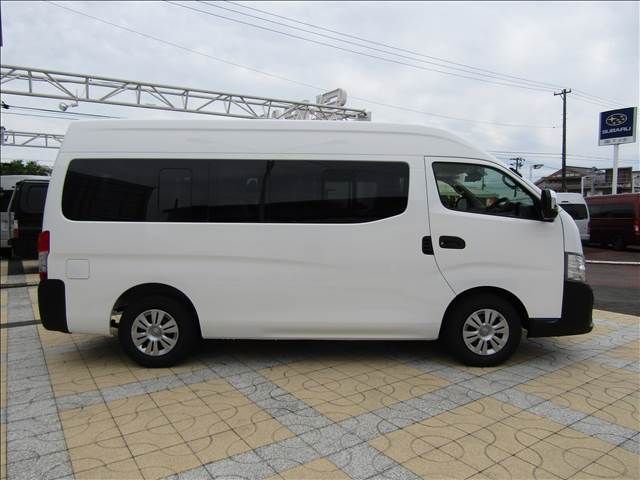 CARAVAN MICROBUS