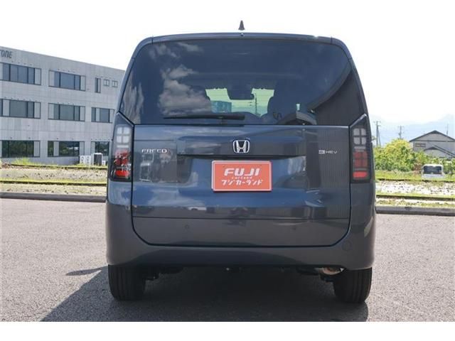 FREED e:HEV