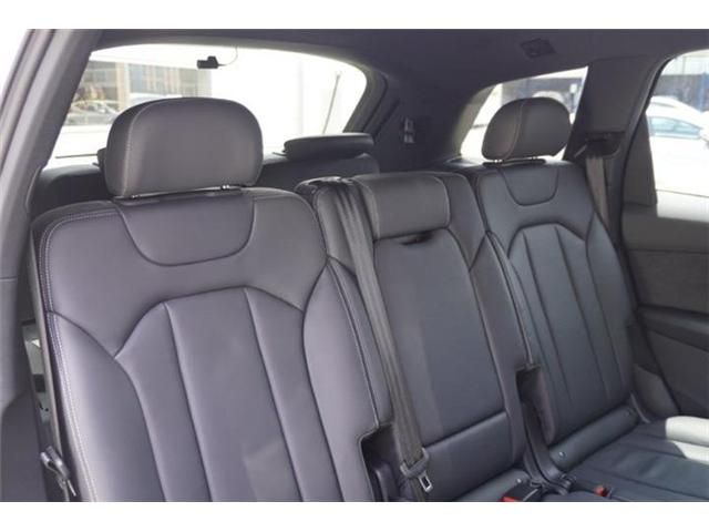 AUDI  Q7