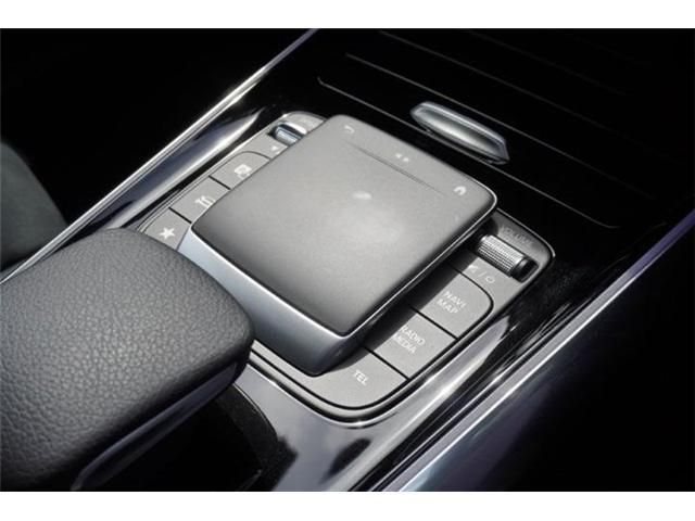 MERCEDES BENZ GLA class