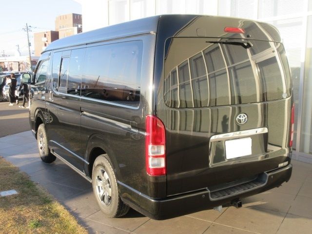 HIACE van 4WD