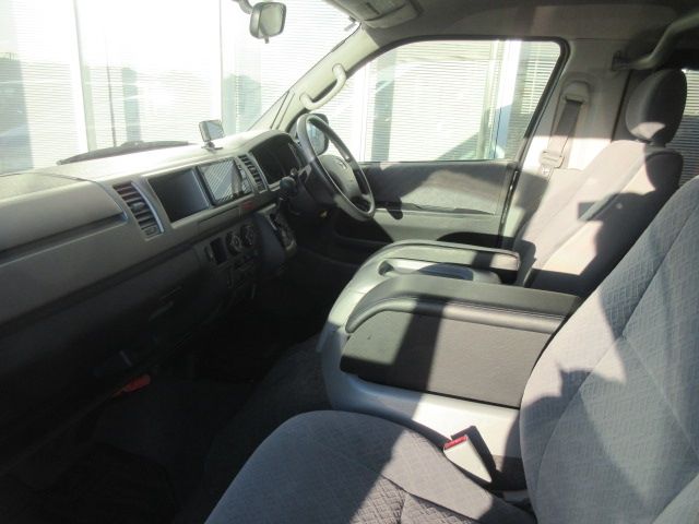 HIACE van 4WD