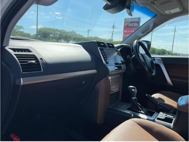 LANDCRUISER PRADO