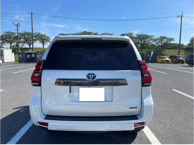 LANDCRUISER PRADO