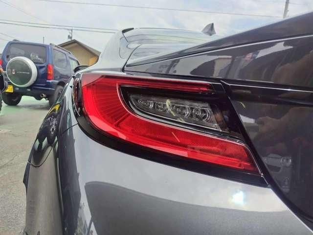 GR86