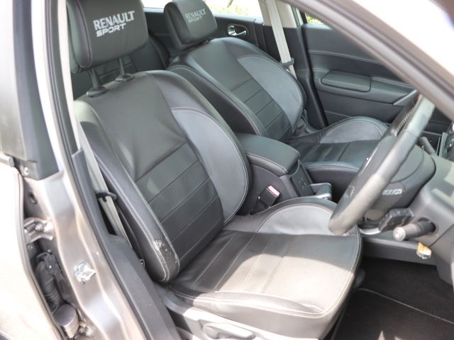 RENAULT MEGANE hatchback