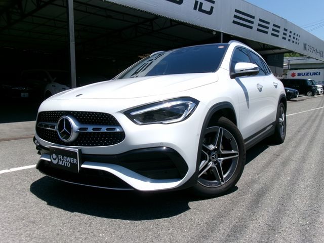 MERCEDES BENZ GLA class