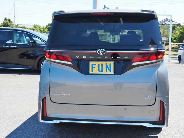 VELLFIRE  HYBRID 4WD