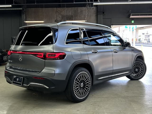 MERCEDES BENZ EQB