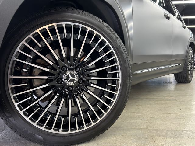 MERCEDES BENZ EQB