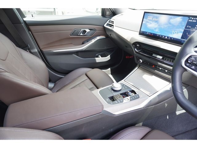 BMW 3series sedan