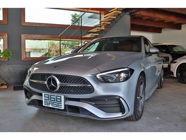 MERCEDES BENZ C class sedan