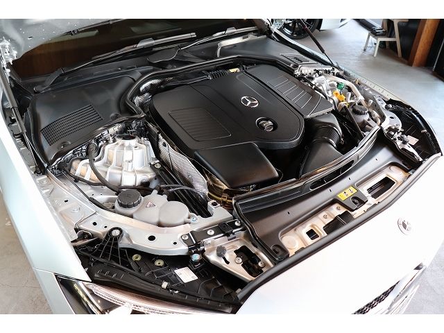 MERCEDES BENZ C class sedan