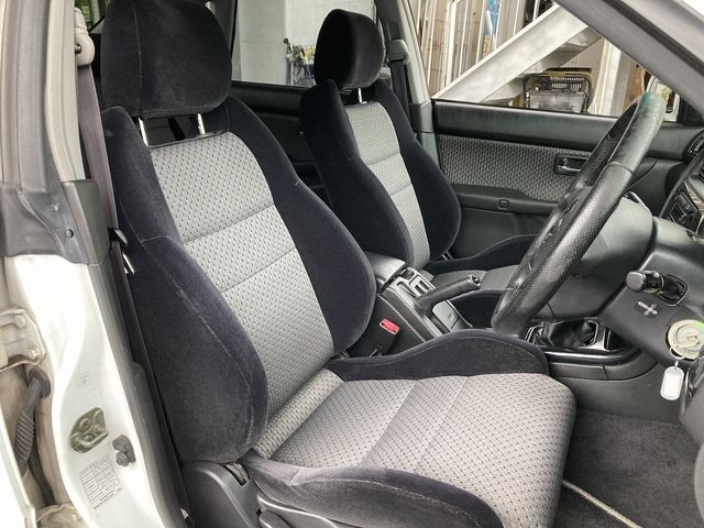LEGACY B4
