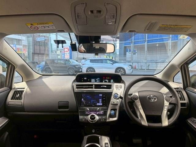 PRIUS Alpha