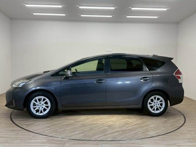 PRIUS Alpha