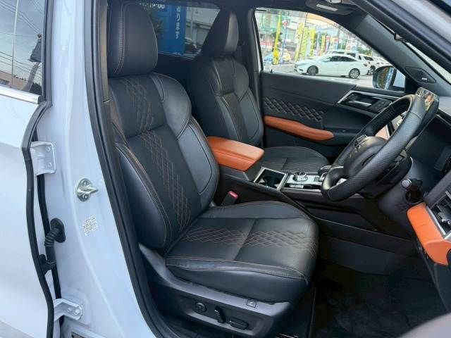 OUTLANDER PHEV
