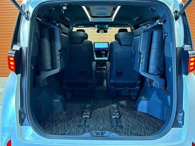 ALPHARD hybrid