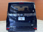 VOXY HYBRID