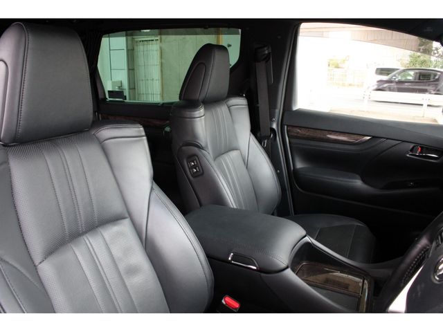 VELLFIRE  HYBRID 4WD