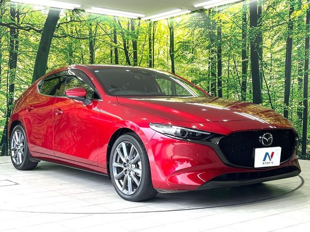 MAZDA3 FASTBACK