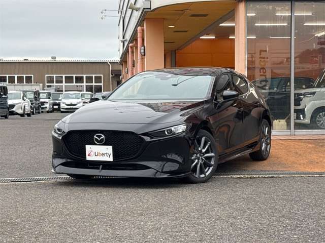 MAZDA3 FASTBACK