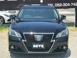 CROWN sedan hybrid